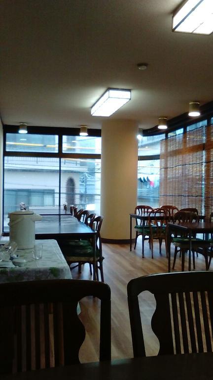Sarasaya Ryokan Imabari Bagian luar foto