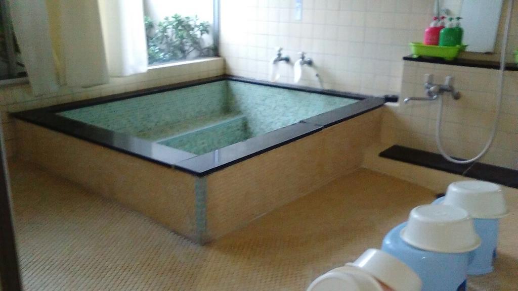 Sarasaya Ryokan Imabari Bagian luar foto